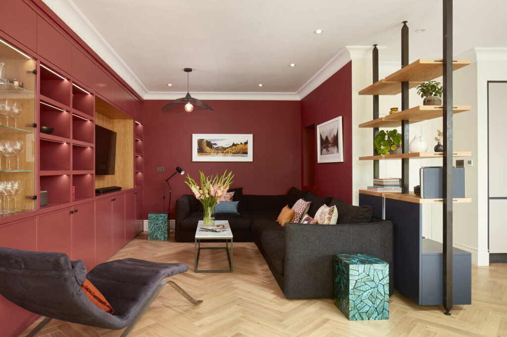 How does colour influence the way we feel and think?