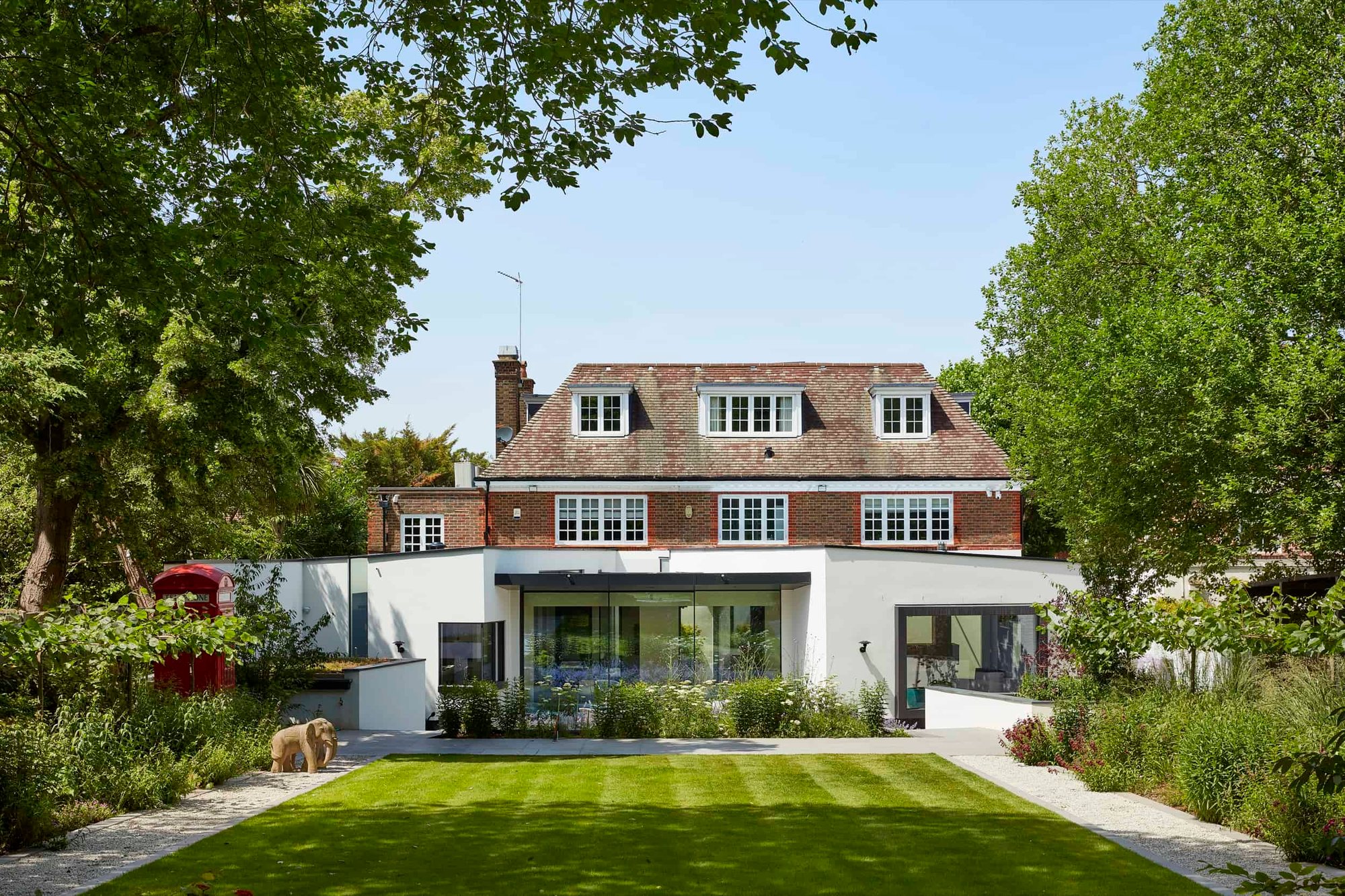 XUL-Architecture-Courtyard-House-Matt-Clayton-027.jpg.pagespeed.ce.afmRgwZLpP-1